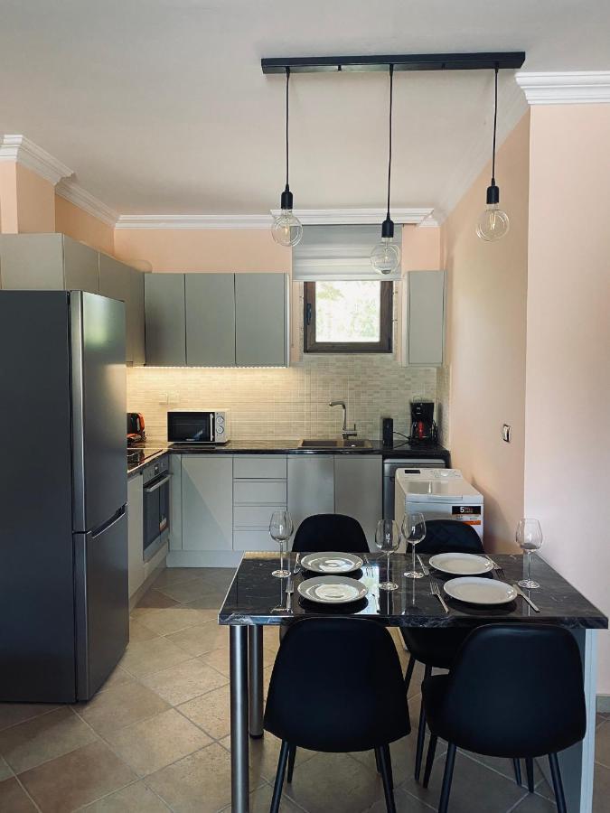 Khloi Seaside "Stone & Light Villa Ii" Close To Aegina City מראה חיצוני תמונה