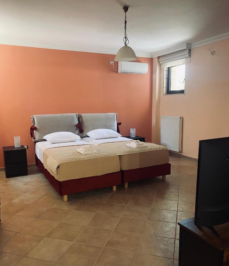 Khloi Seaside "Stone & Light Villa Ii" Close To Aegina City מראה חיצוני תמונה