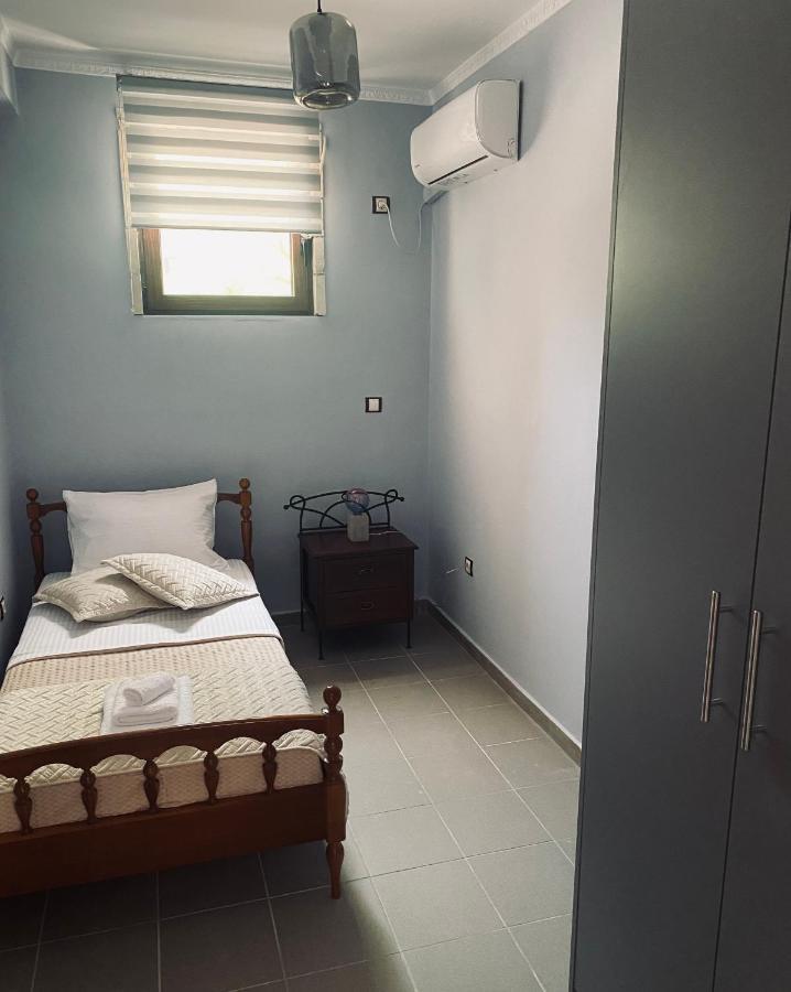 Khloi Seaside "Stone & Light Villa Ii" Close To Aegina City מראה חיצוני תמונה