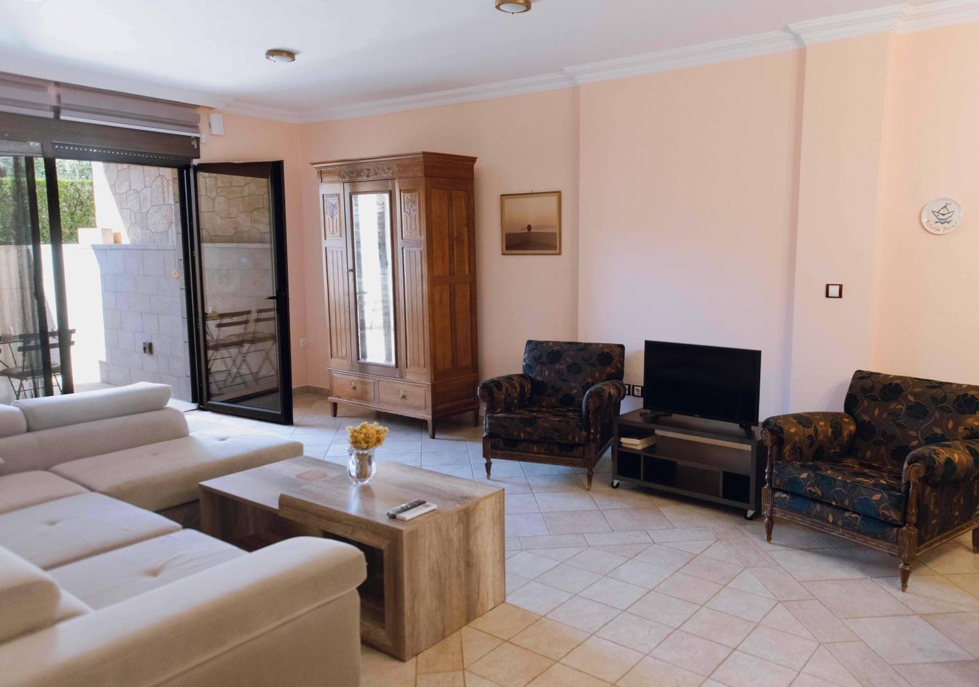 Khloi Seaside "Stone & Light Villa Ii" Close To Aegina City מראה חיצוני תמונה